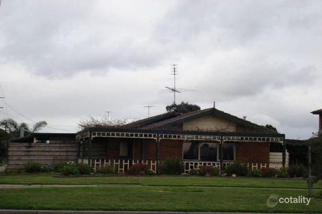 106 Racecourse Rd, Pakenham, VIC 3810