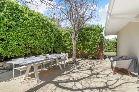 Property photo of 3 Glengariff Drive Floreat WA 6014