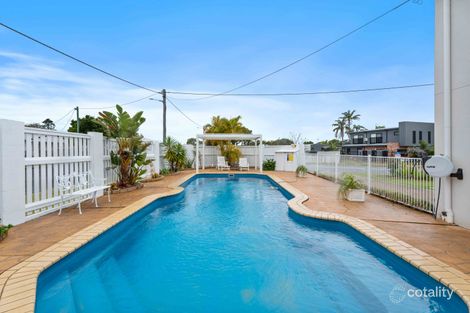 Property photo of 1 Crescent Street Urangan QLD 4655