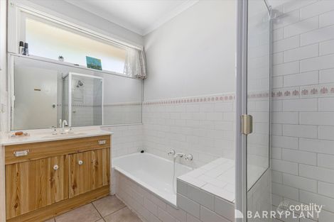 Property photo of 22 Taronga Crescent Croydon VIC 3136