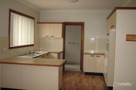 Property photo of 2 Kim Close Thirlmere NSW 2572