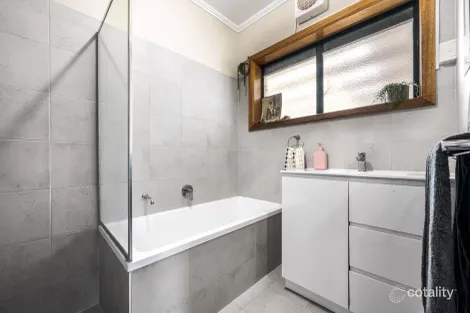 Property photo of 8 Byrne Street Mount Gambier SA 5290