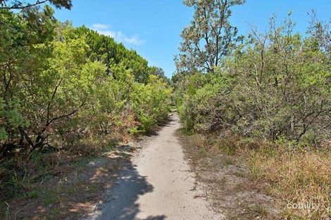 Property photo of 26 Beachside Drive Suffolk Park NSW 2481