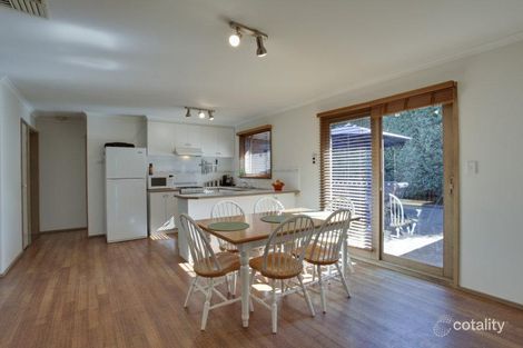 Property photo of 4 Willunga Court Berwick VIC 3806