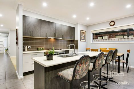 Property photo of 6 Gully Way Craigieburn VIC 3064