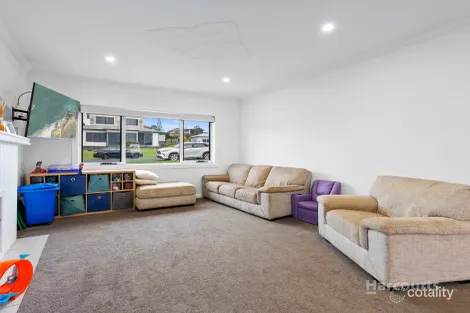 Property photo of 59 Simpson Street Somerset TAS 7322