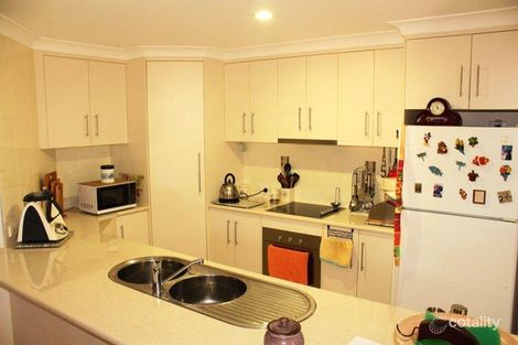 Property photo of 14 Green Avenue Branyan QLD 4670