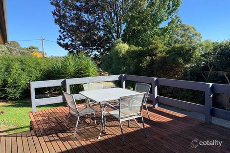 Property photo of 2 Grant Court Beaconsfield Upper VIC 3808