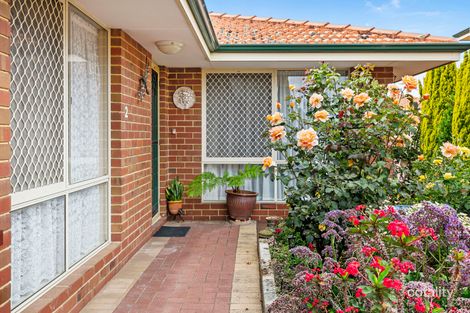 2/13 Kitchener Rd, Melville, WA 6156
