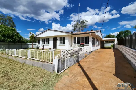 194 Miles St, Winston, QLD 4825