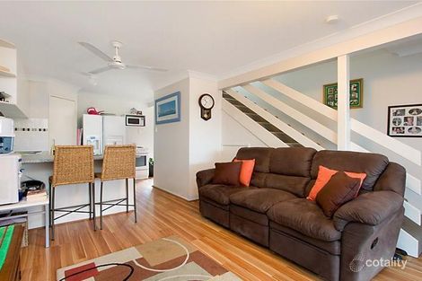Property photo of 2/1384 Gold Coast Highway Palm Beach QLD 4221