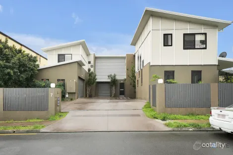 3/7 Paragon St, Yeronga, QLD 4104