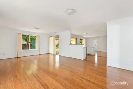 Property photo of 5 Conifer Street Carindale QLD 4152