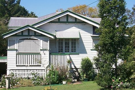 16 Burnaby Tce, Gordon Park, QLD 4031