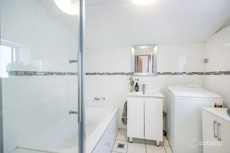 Property photo of 112 Railway Street Cooks Hill NSW 2300