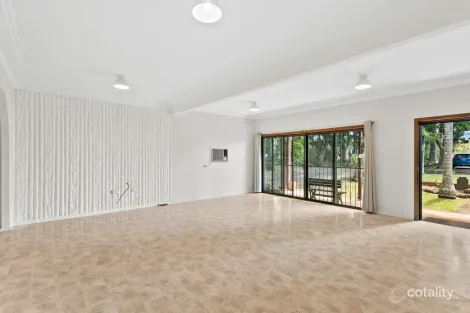 27 Lavender St, Bellambi, NSW 2518