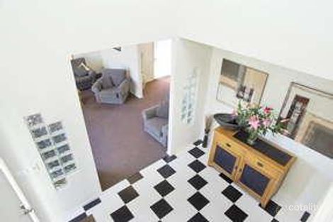 Property photo of 9 Dunmow Crescent Hamlyn Heights VIC 3215