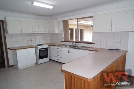 Property photo of 1 Milpara Way Yakamia WA 6330