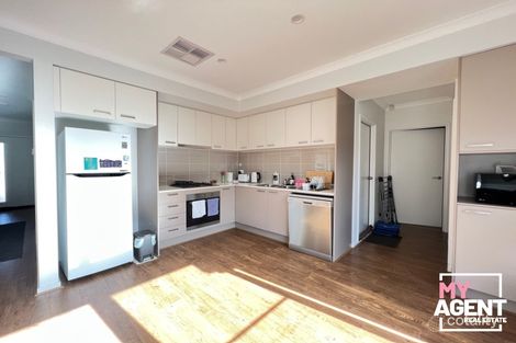 Property photo of 3 Hamlet Drive Donnybrook VIC 3064