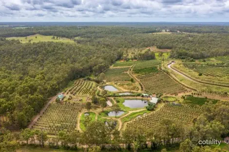 Property photo of 86 Simpsons Road Bullyard QLD 4671