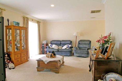 Property photo of 9 Shingle Grove Edgewater WA 6027