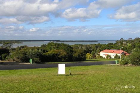5 Stingray Pnt, Mallacoota, VIC 3892