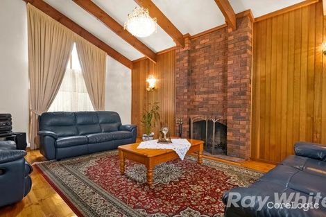 Property photo of 128 Whites Lane Wheelers Hill VIC 3150