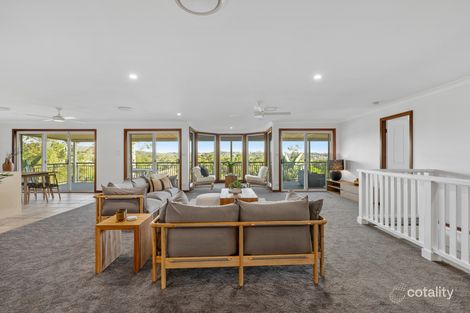 Property photo of 14 Grovelake Close Eleebana NSW 2282