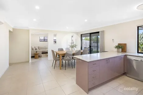 Property photo of 17 Cottrell Drive Pimpama QLD 4209