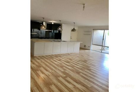 Property photo of 7 Winnacott Street Willagee WA 6156