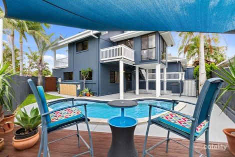 Property photo of 24 Carrumbella Drive Arundel QLD 4214