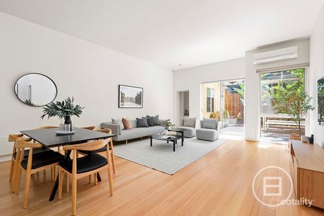 Property photo of 2/8 St Georges Road Elsternwick VIC 3185