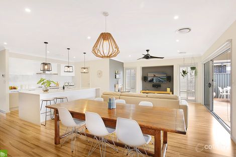 33 Bayview Ave, Haywards Bay, NSW 2530