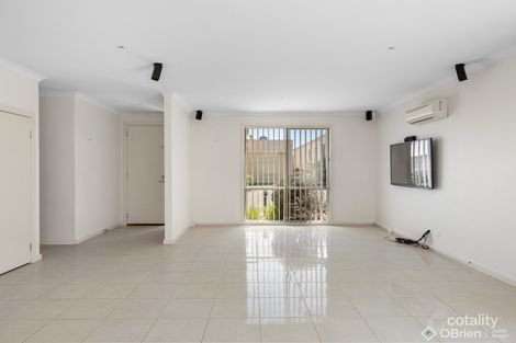 Property photo of 3/1 Wonthaggi Crescent San Remo VIC 3925