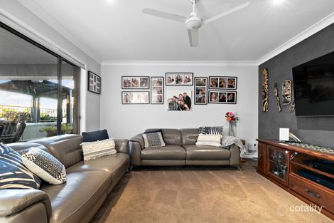 Property photo of 1 Kempsey Close Fitzgibbon QLD 4018