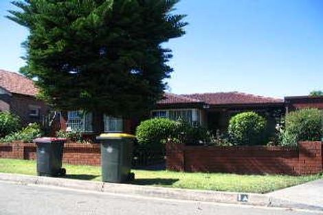 1a Glenore Rd, Canterbury, NSW 2193