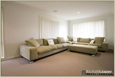 Property photo of 4 Adlard Place Gungahlin ACT 2912
