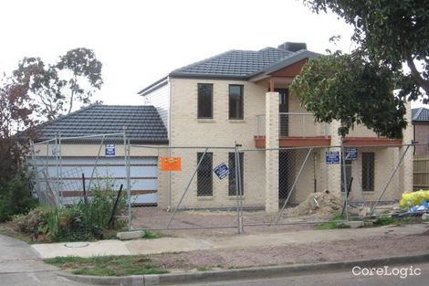 Property photo of 8 Toolang Court Mount Waverley VIC 3149