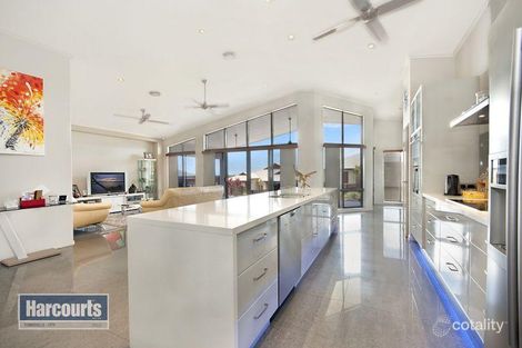 Property photo of 10 Outlook Crescent Douglas QLD 4814