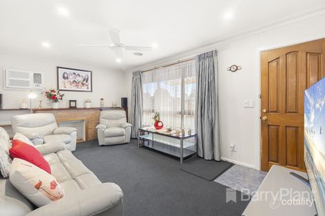Property photo of 33 Halton Road Dandenong North VIC 3175
