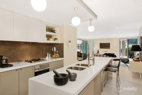 Property photo of 3/21-25 Clifford Avenue Fairlight NSW 2094