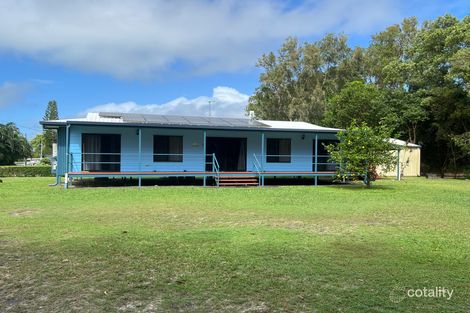 2 Andrews St, Kurrimine Beach, QLD 4871