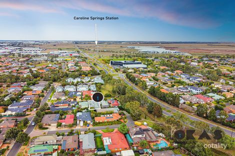 Property photo of 6 Aitken Close Caroline Springs VIC 3023