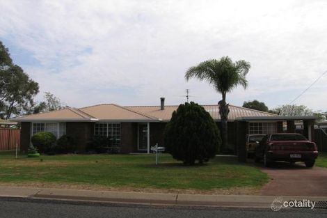 16 Hass St, Oakey, QLD 4401