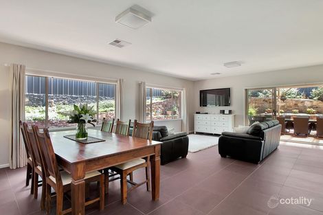 Property photo of 2 Eliza Court Hahndorf SA 5245