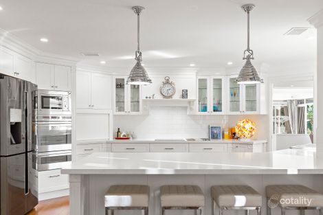 Property photo of 5722 Observation Crescent Hope Island QLD 4212