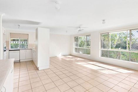 Property photo of 22 Azalea Crescent Fitzgibbon QLD 4018
