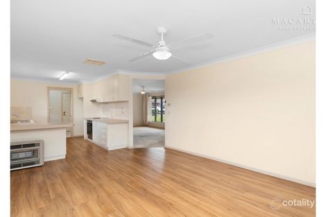 Property photo of 2/1 Tareena Place Glenfield Park NSW 2650