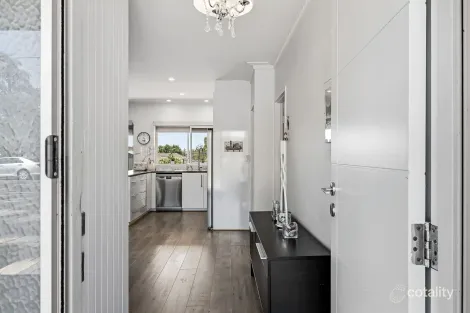 Property photo of 10 Meadowvale Road Athelstone SA 5076