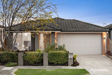 43 Clairwood Ave, Pakenham, VIC 3810
